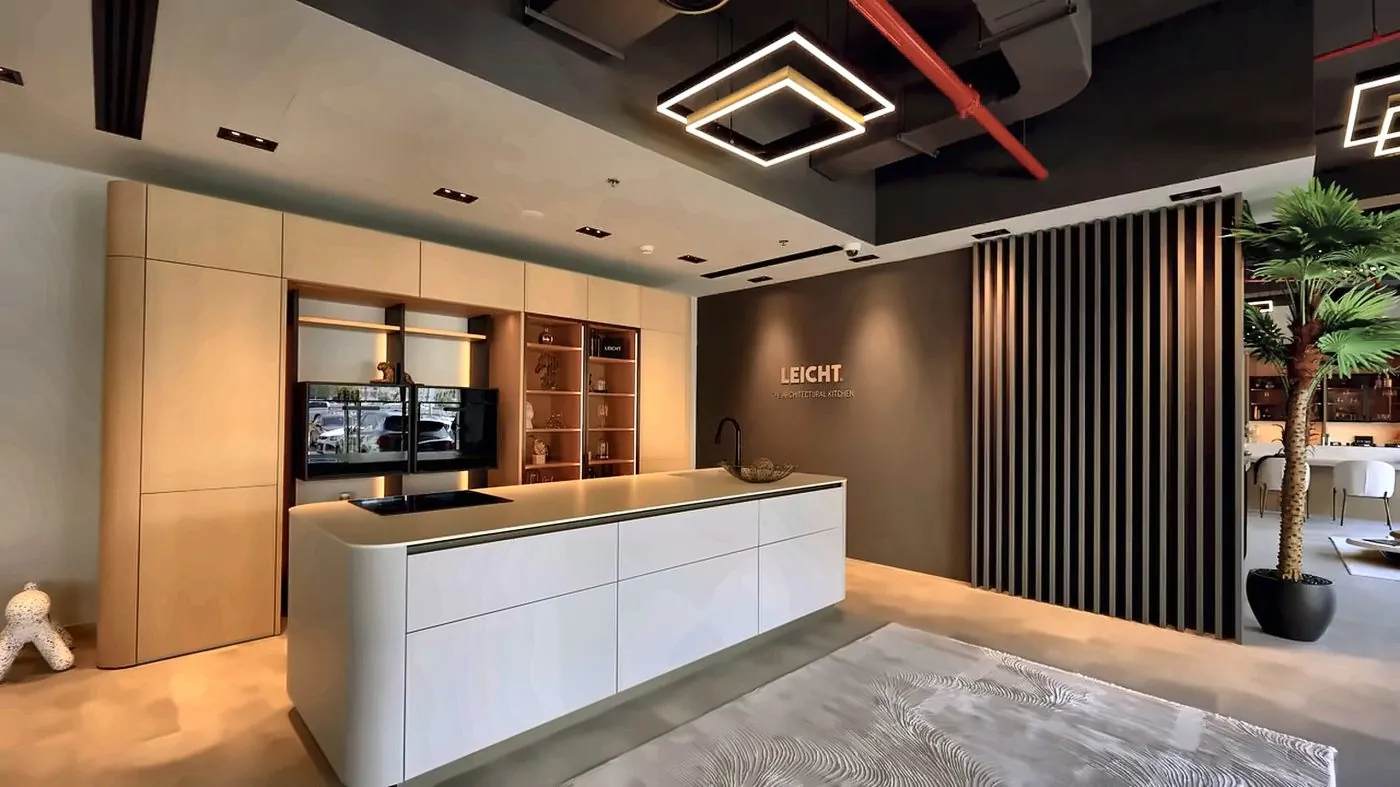 Al Zaki LeiCht showroom
